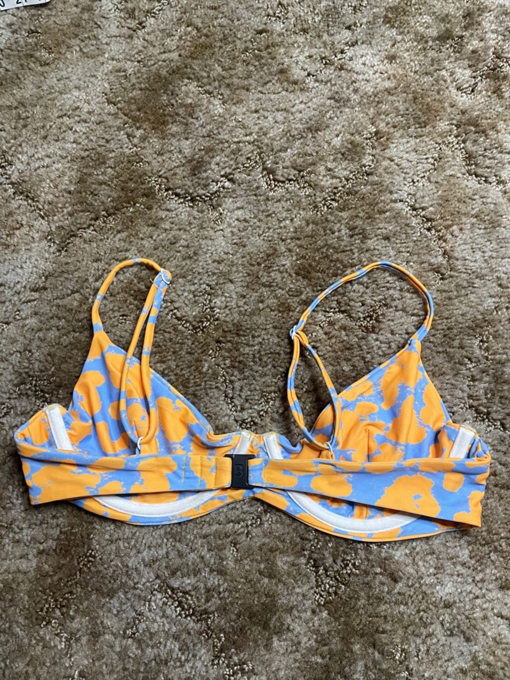 Blackbough Willow‎ Bikini Top Size Medium - Picture 2 of 4
